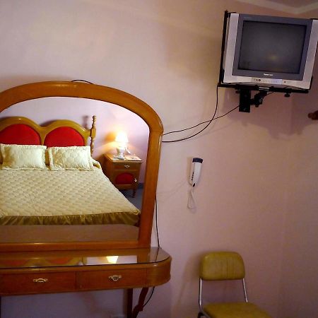 Hotel Las Rosas Salta Buitenkant foto